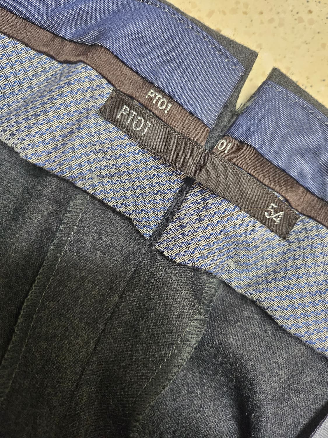 PT01 남성 슬림핏 스트레치 팬츠 차콜그레이 54 상품이미지5