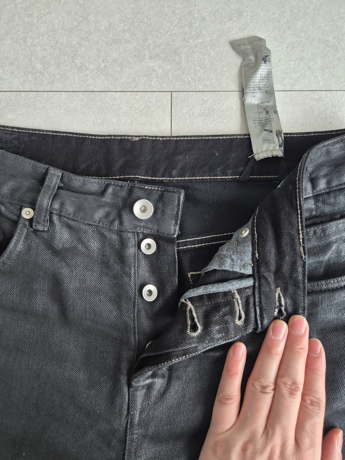 릭오웬스 다크쉐도우 포그컷 블랙 왁스진 33 상품이미지3