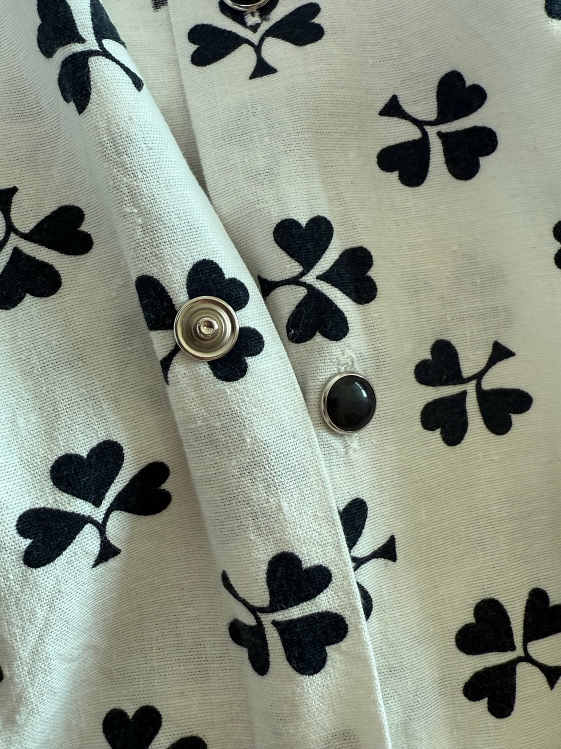 Clover Pattern Short-Sleeve Shirt 상품이미지3