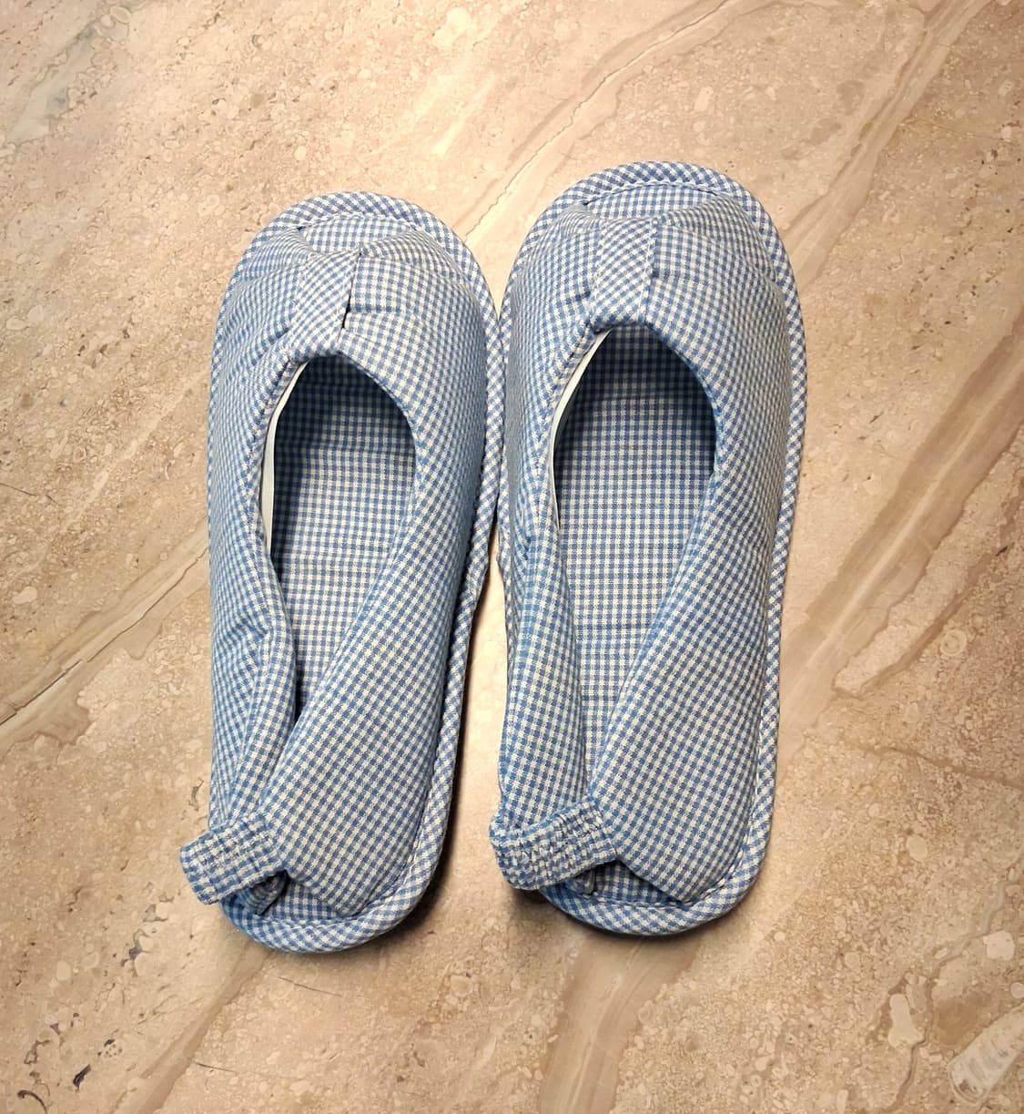 오픈토 미끄럼방지 덧신 실내화 파스텔 블루 체크 (새상품) 상품이미지6