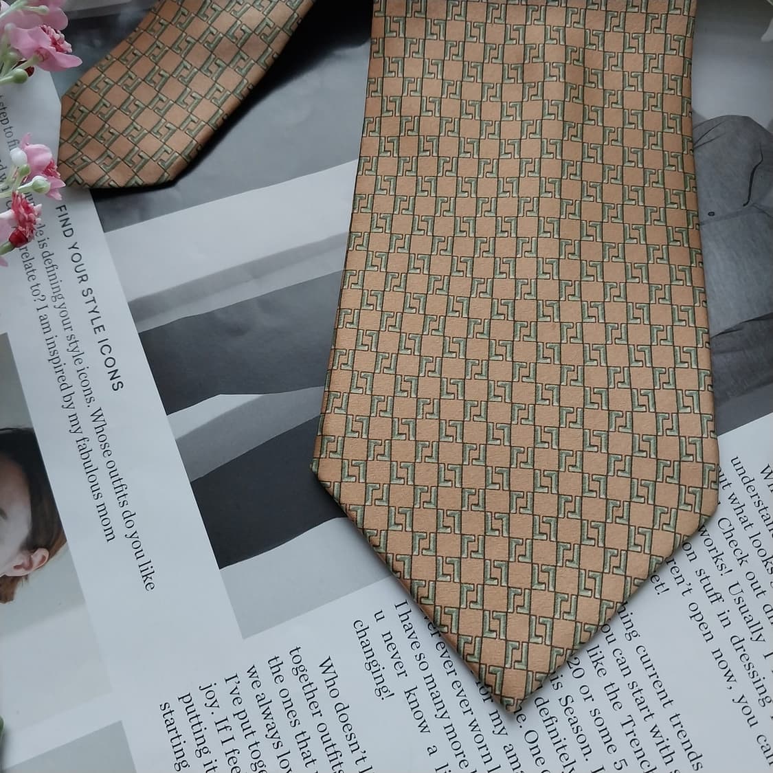 랑방 실크 베이지&그린 자카드 패턴 넥타이 9.3cm A등급 K1481
 상품이미지3