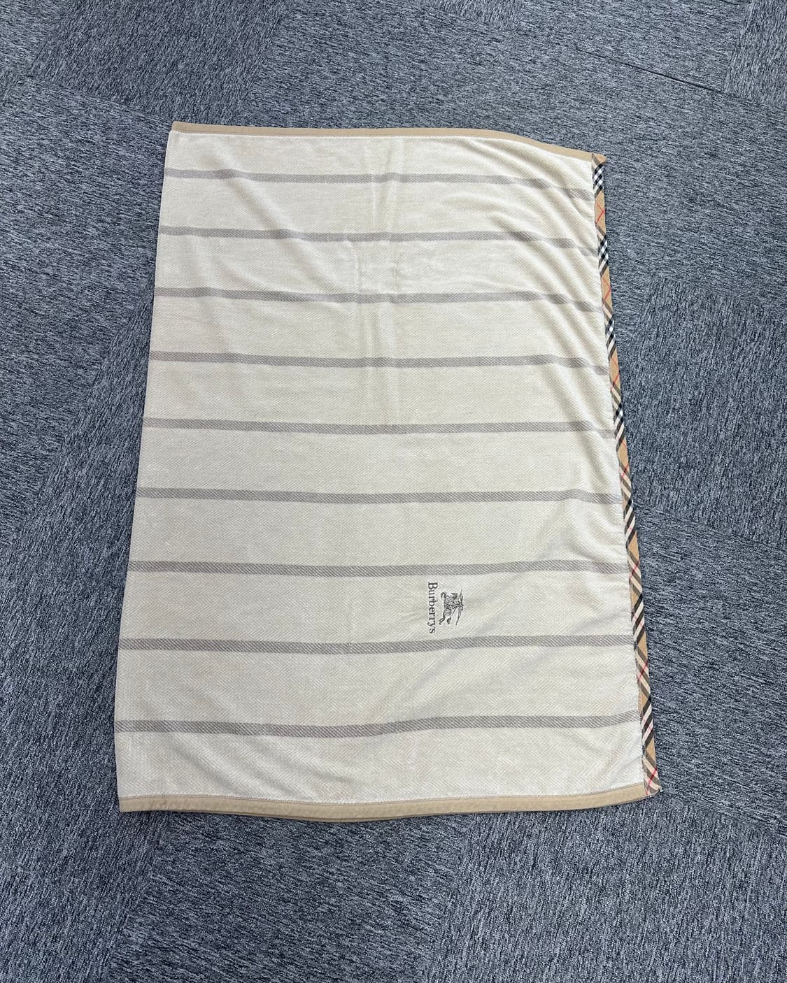 (FREE)버버리 퓨어코튼 블랑캣-M1300 상품이미지5