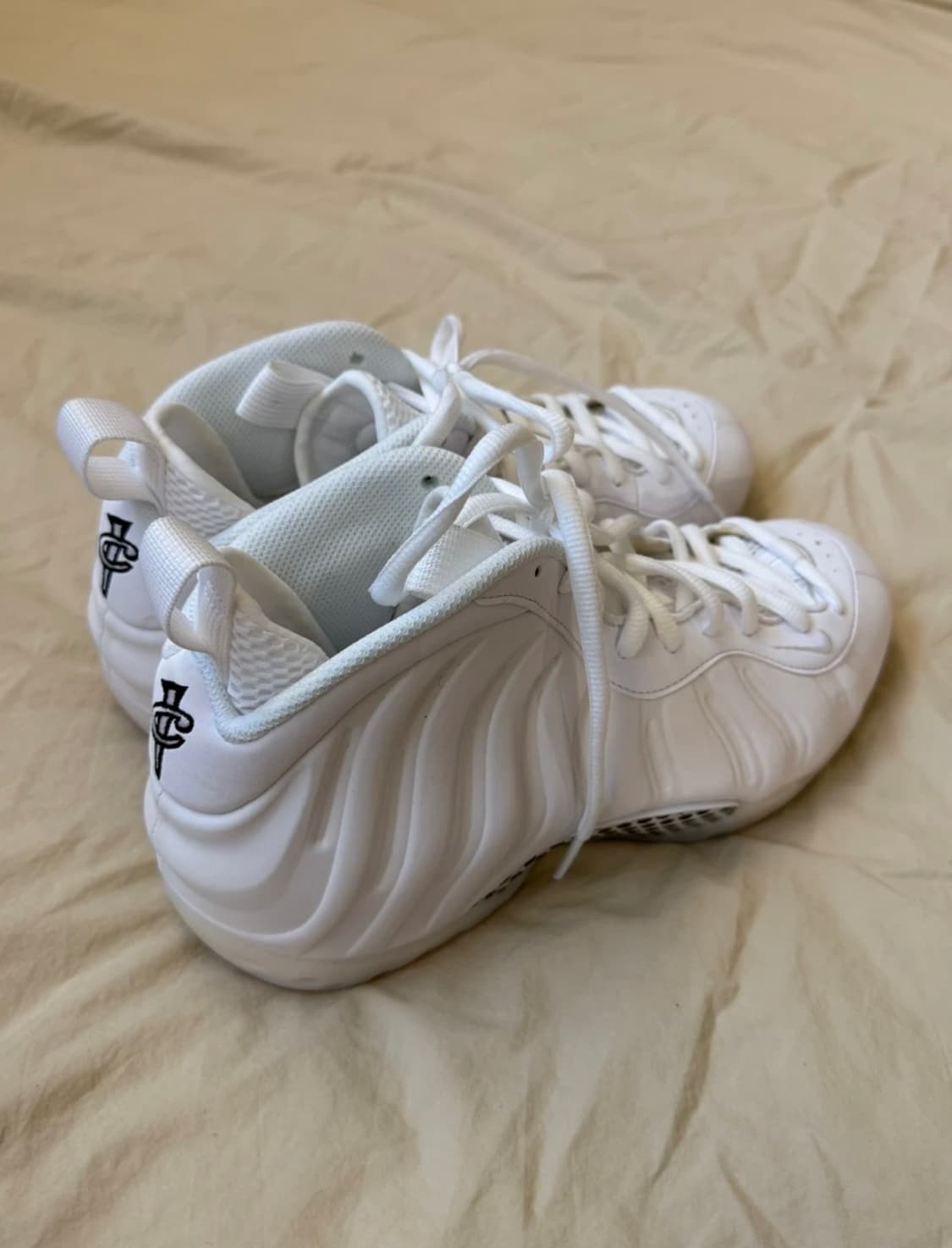 나이키 에어 폼포짓 260 새상품 상품이미지2