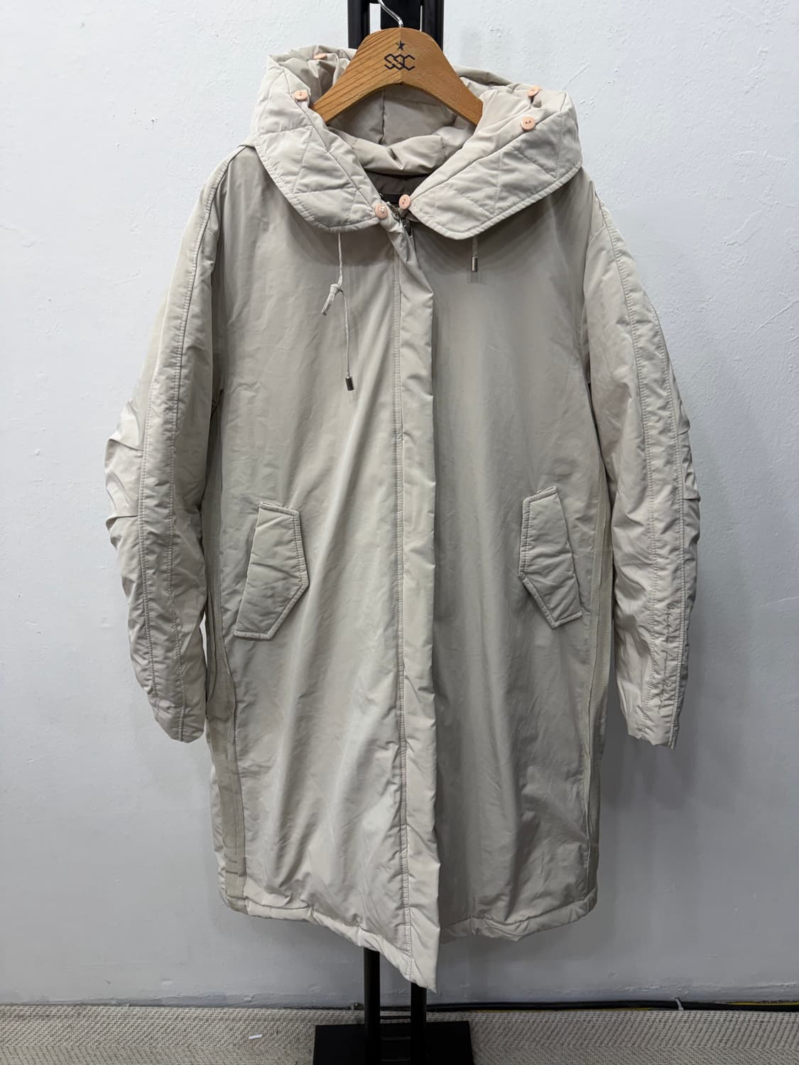 정품) 아테스토니 여성 후드 구스패딩 S 상품이미지1