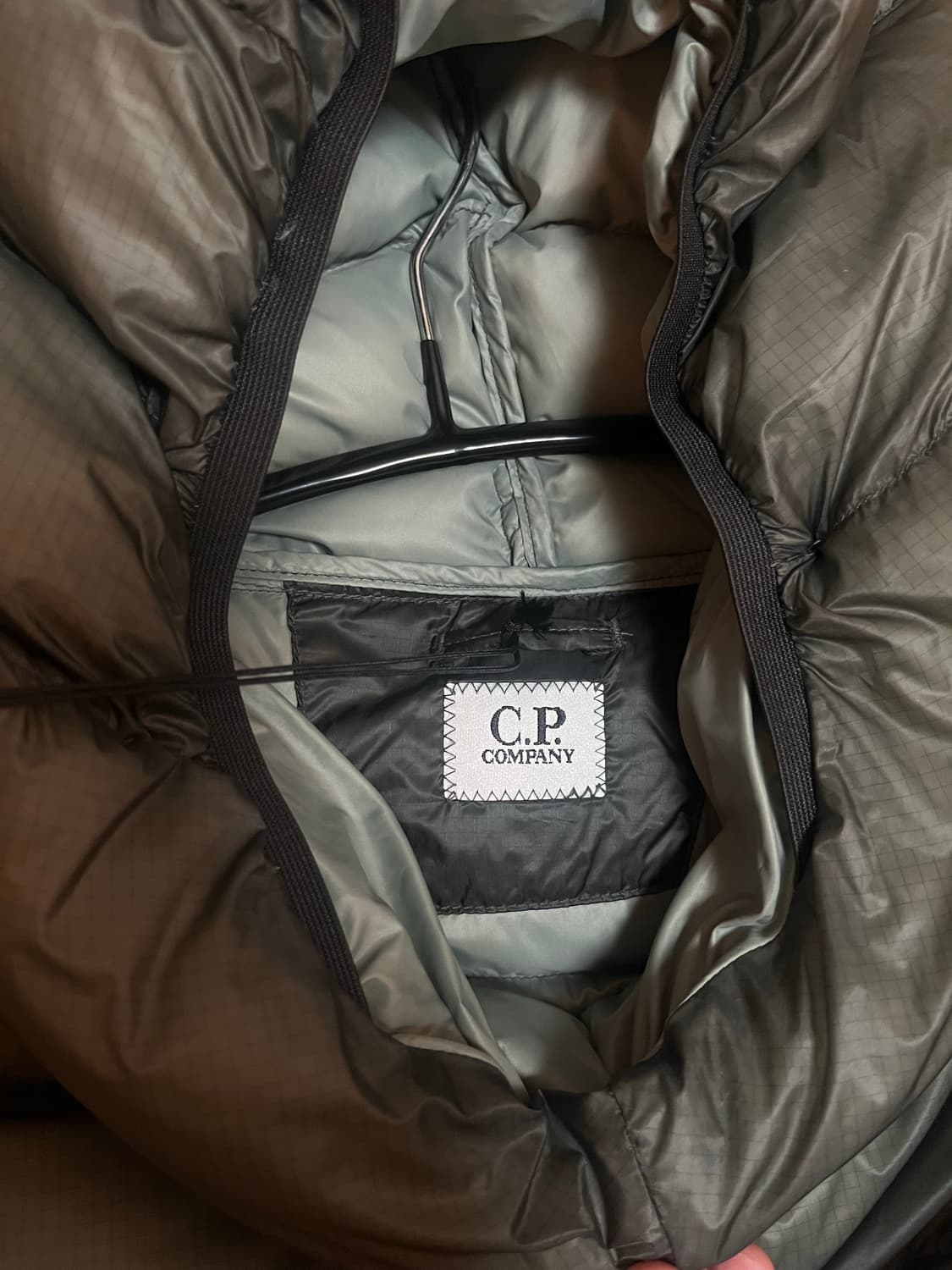 C.P컴퍼니 DD쉘 후드 아노락 다운파카 상품이미지5