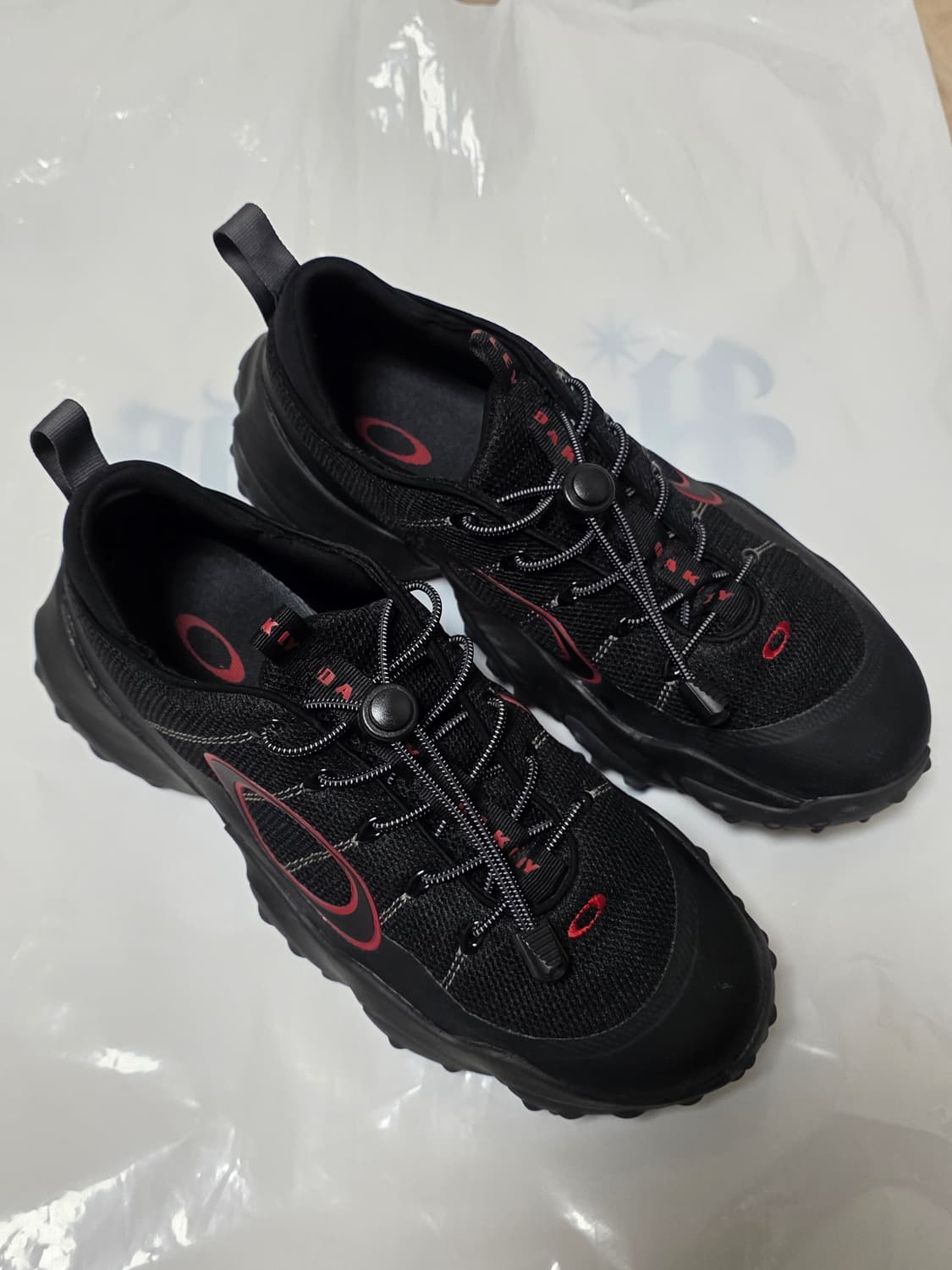 오클리 엣지 플렉스 블랙아웃 280 상품이미지1