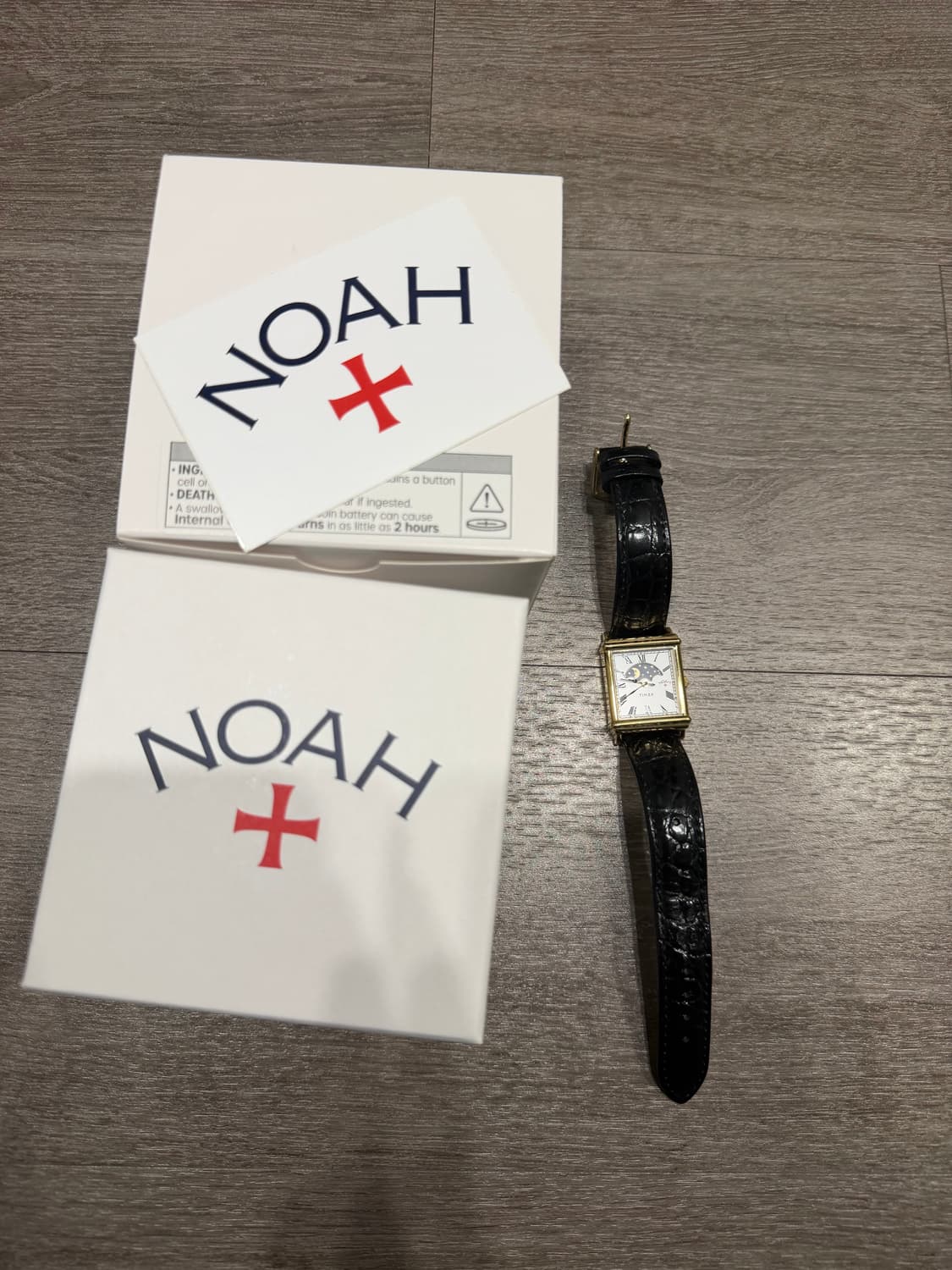 [OS] 노아 x 타이멕스 noah x timex 썬앤문 워치 상품이미지1