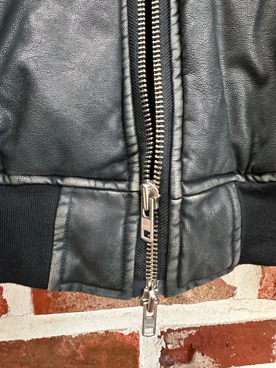 (1)신더 23FW 레더 마원 상품이미지5