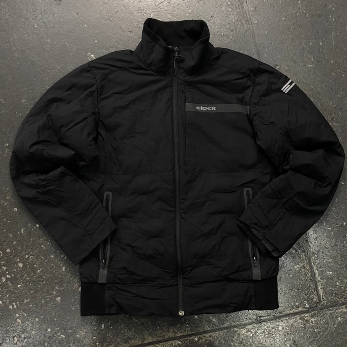 100 아이더 경량 패딩 상품이미지1