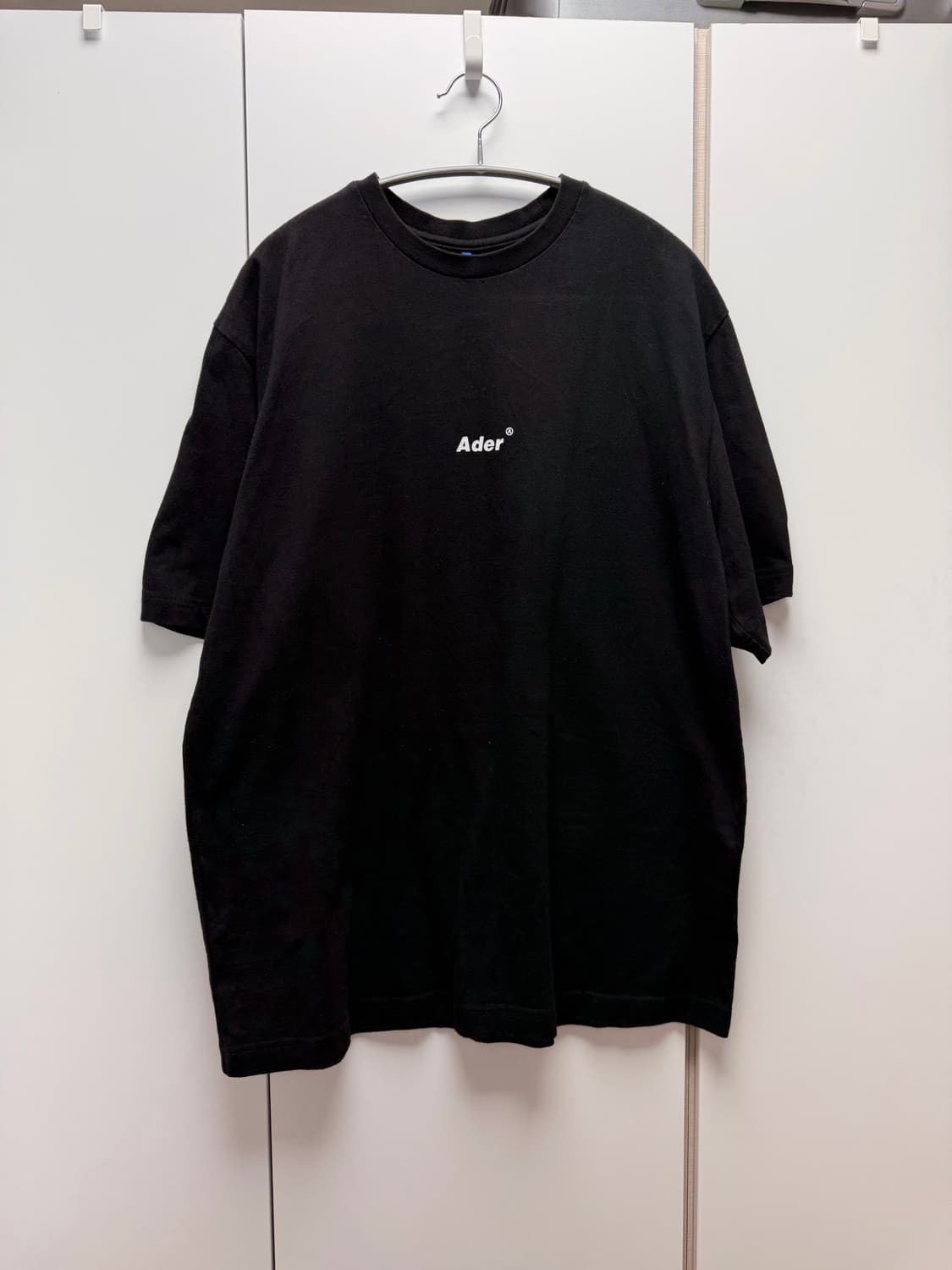 아더에러 로고 반팔 상품이미지1