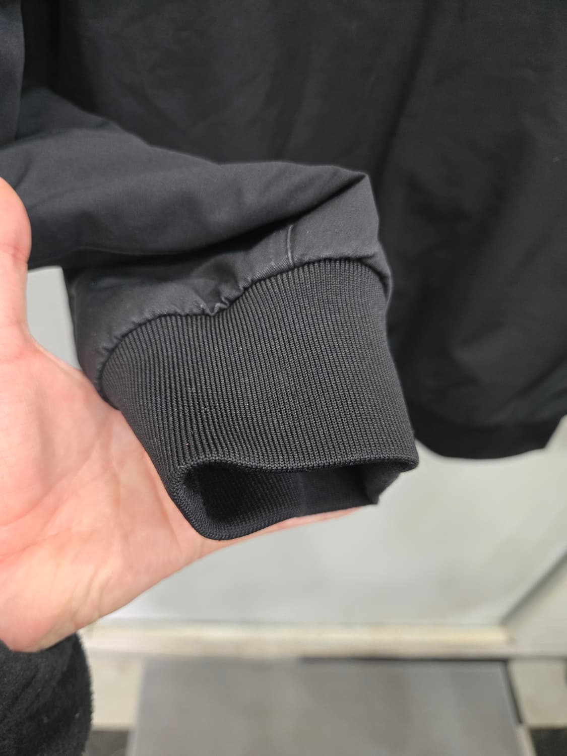 100,L)) NEPA 네파 올블랙 항공점퍼! 깔끔하고 이뻐요 ㅎㅎ 상품이미지4