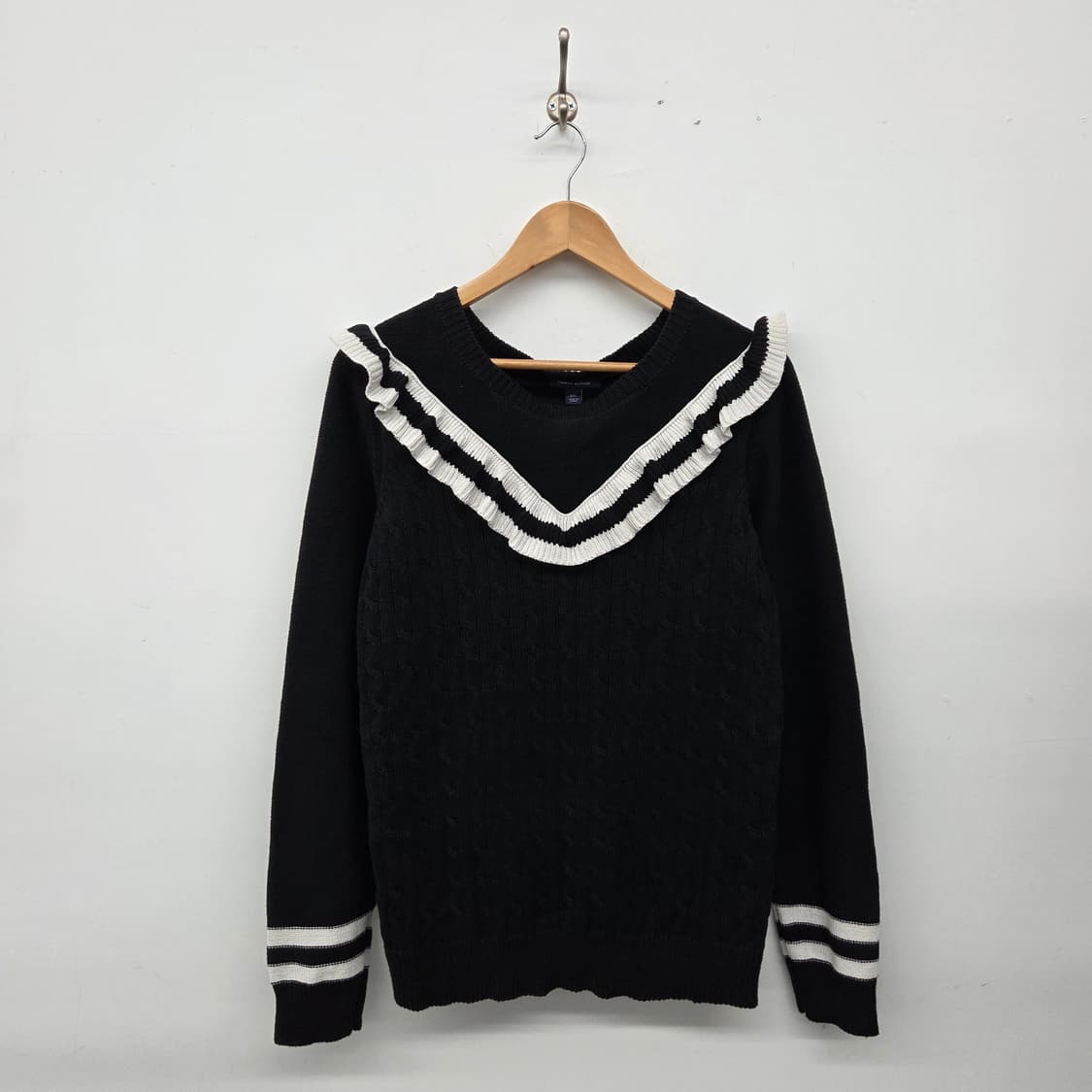 타미힐피거 블랙 프릴 니트 여L 상품이미지1