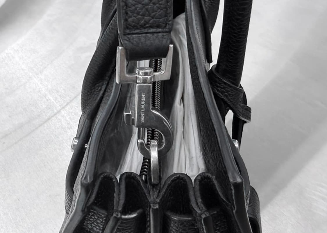 생로랑 삭드쥬르 베이비 블랙 상품이미지9