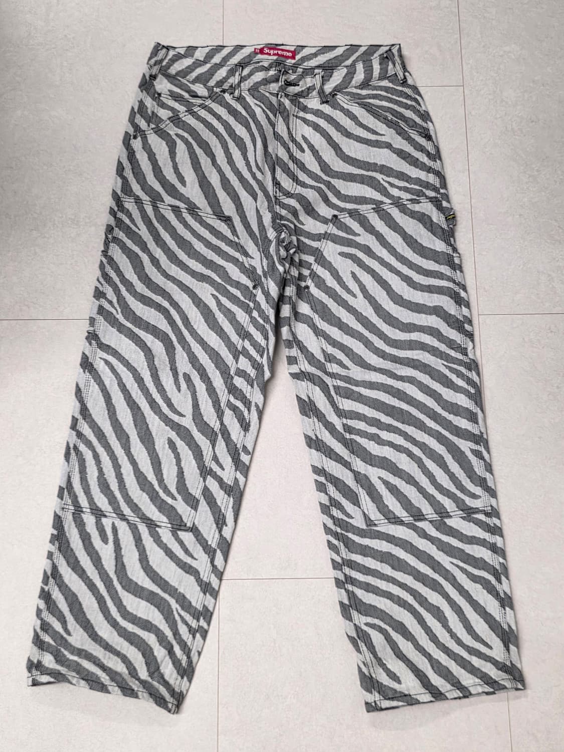 슈프림 더블 니 페인터 팬츠 지브라 - 24SS 상품이미지2