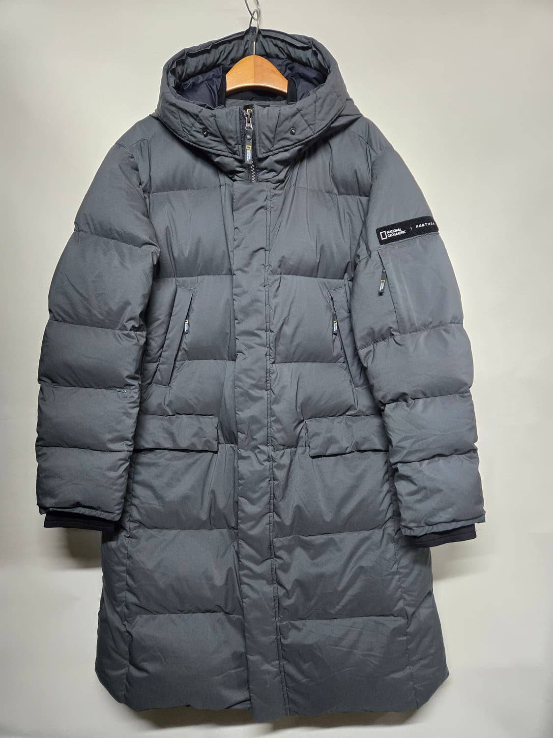 내셔널지오그래픽 구스다운 롱패딩 그레이 115 상품이미지1