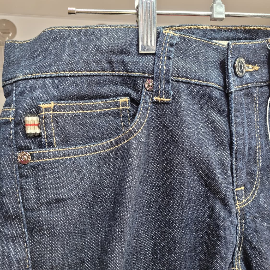 버버리 여성 데님 일자핏 청바지 상품이미지2