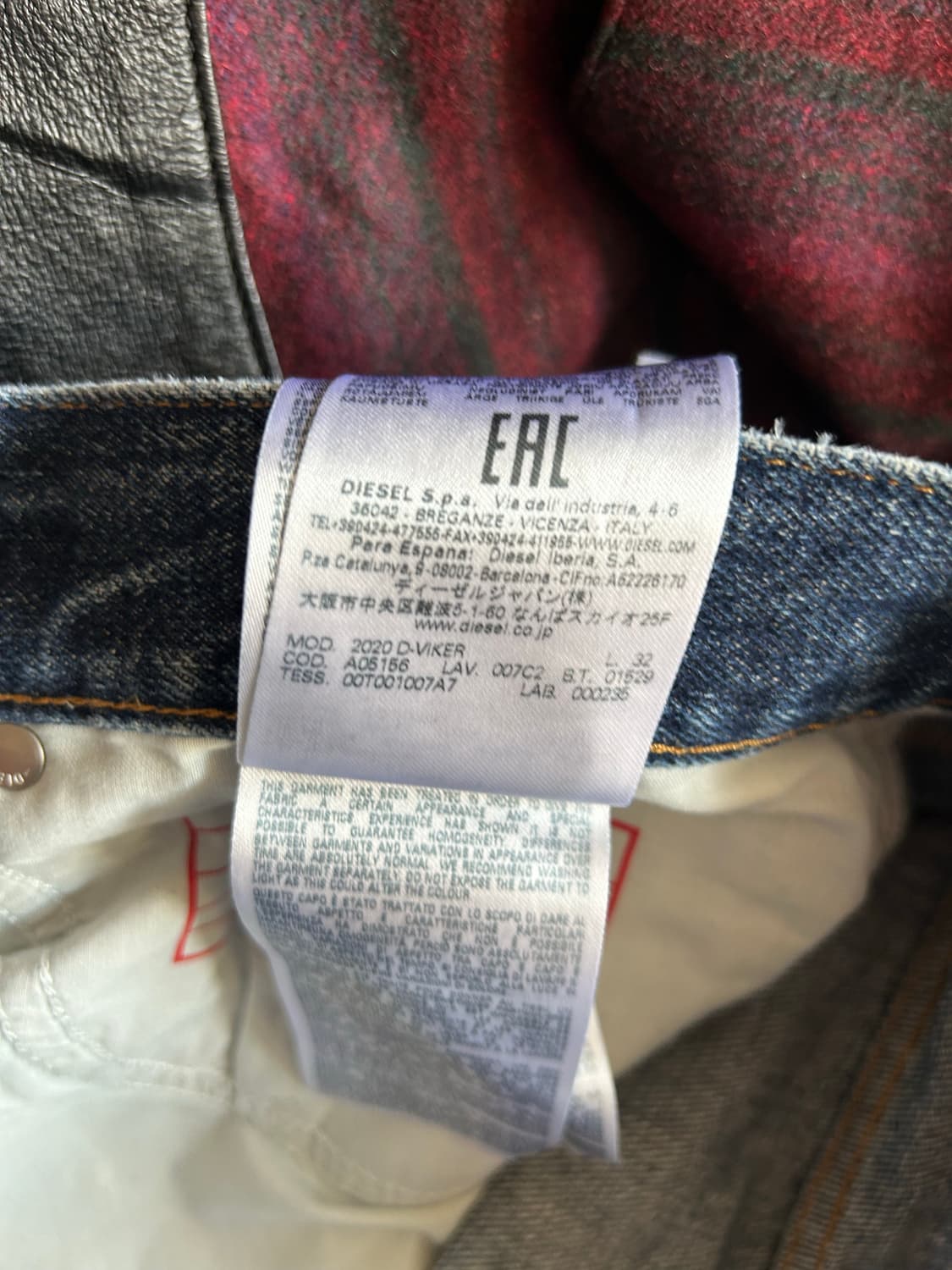 디젤 레귤러스트레이트진 34in 상품이미지7