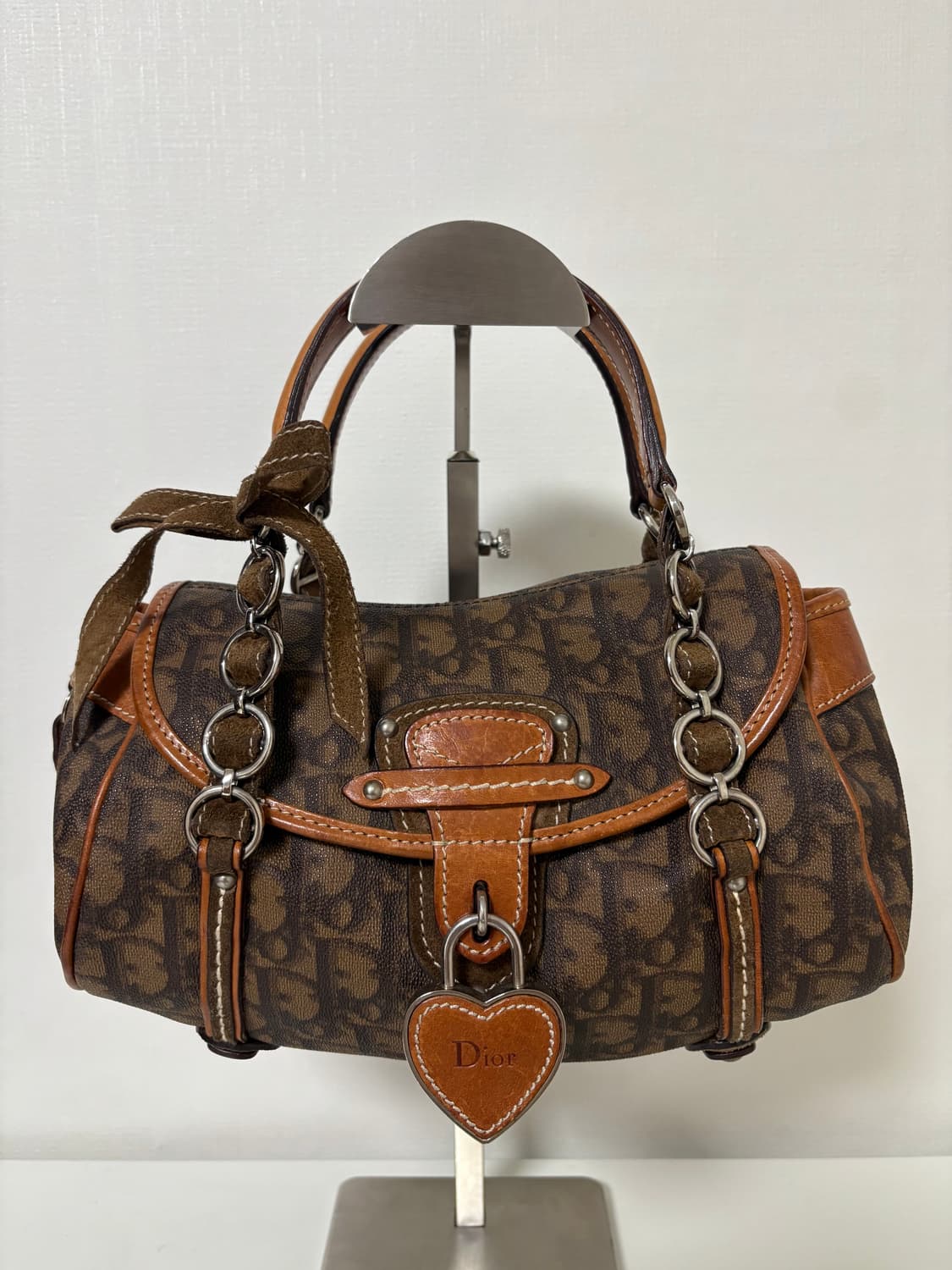 디올 로맨틱 하트 브라운 토트백 상품이미지1