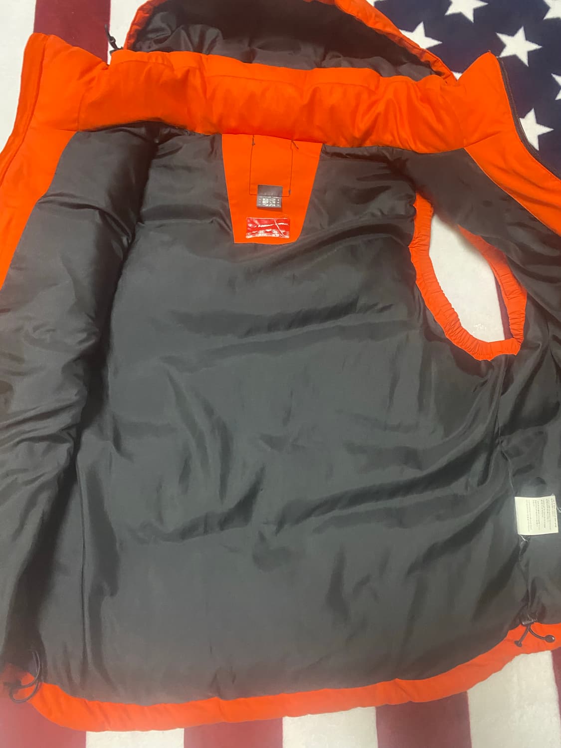 데상트 아우디 스키팀 패딩조끼 상품이미지4