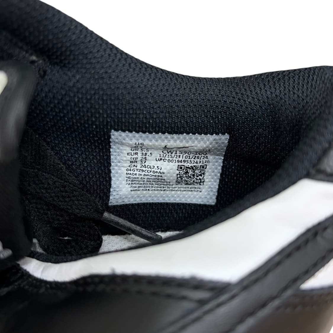 나이키 덩크 로우 GS 범고래 화이트 블랙 신발 (240) 상품이미지5