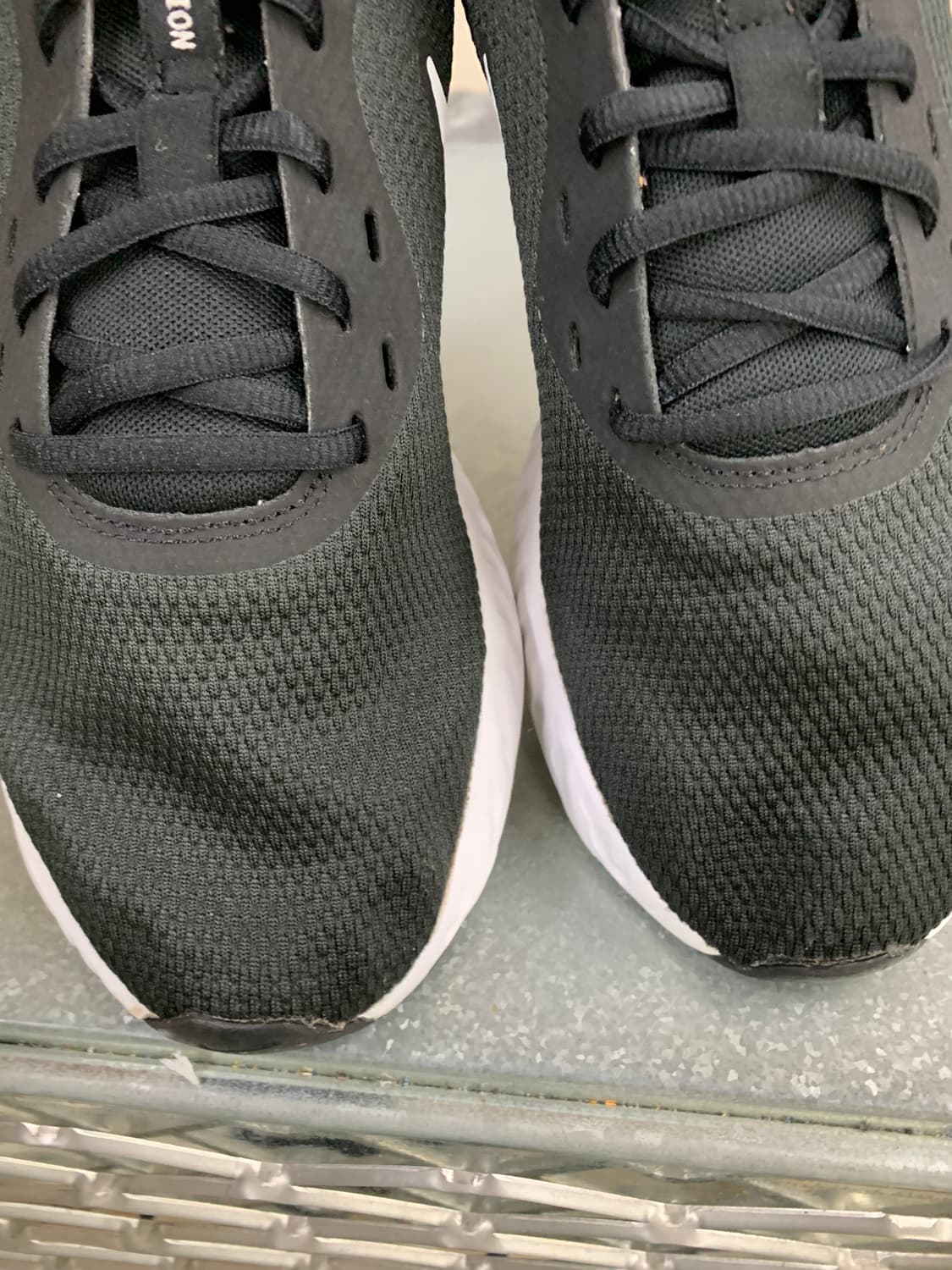 나이키 레볼루션 5 275 상품이미지4