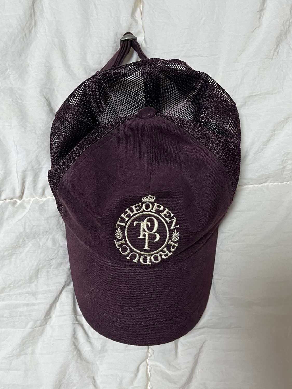 더오픈프로덕트 버건디 메쉬캡 상품이미지1