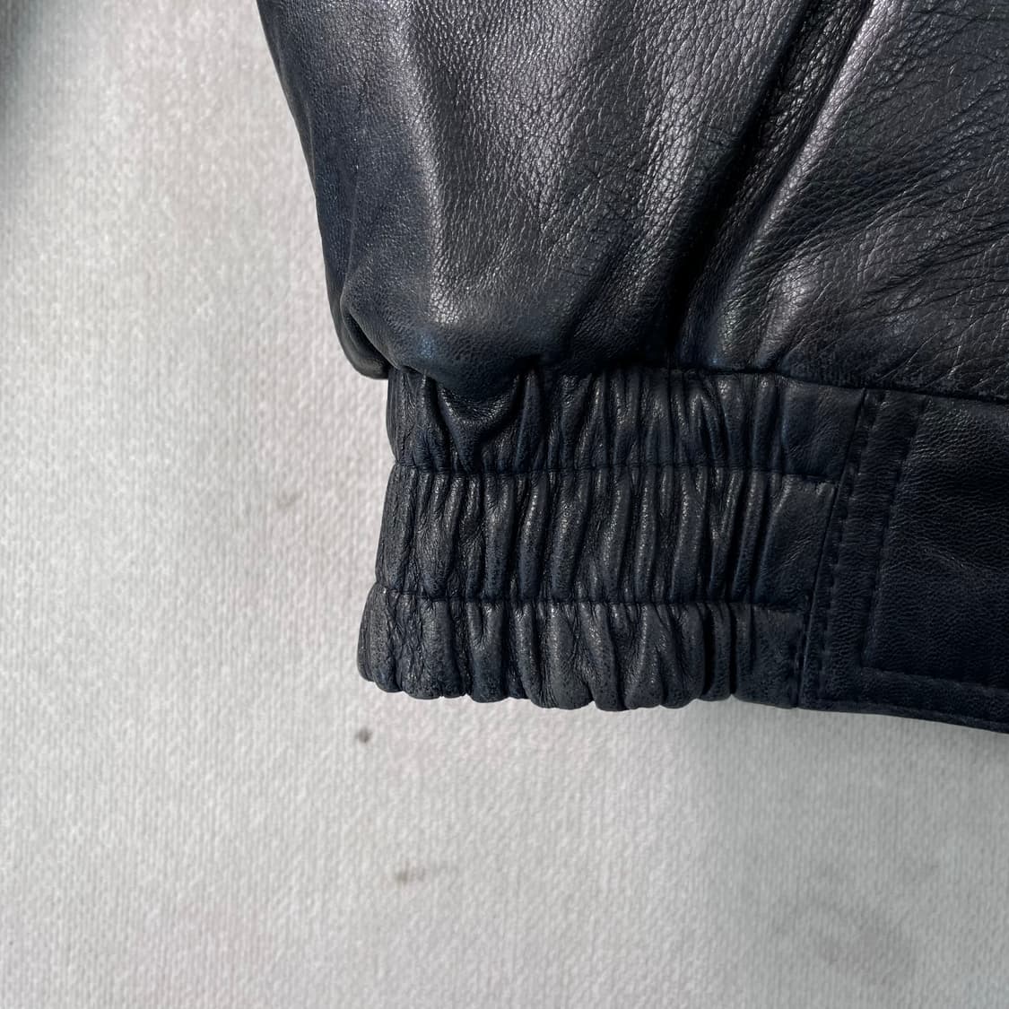 100 입생로랑 투웨이 퍼카라 램스킨 가죽 자켓 상품이미지9