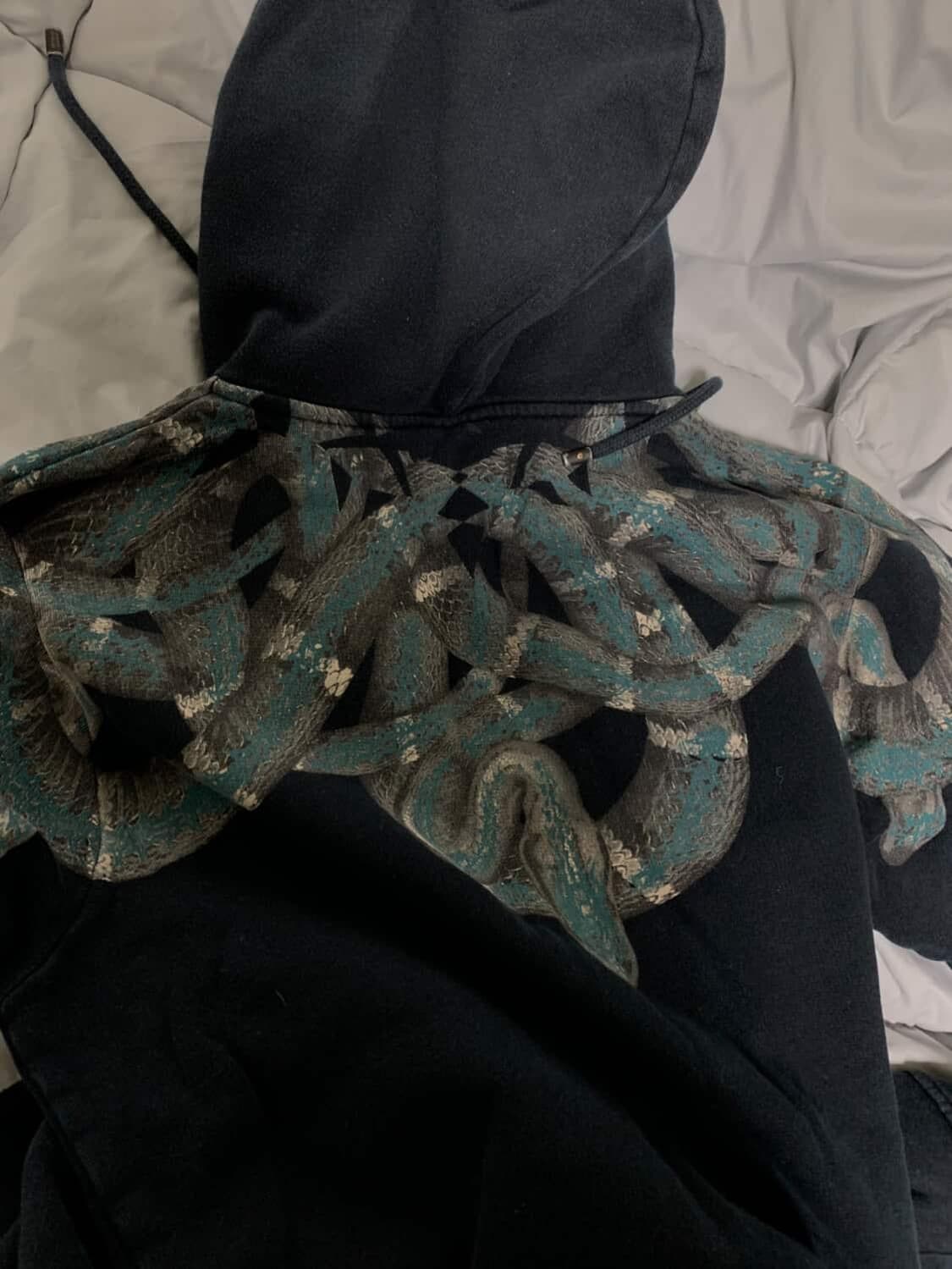 마르셀로불룬 블루스네이크 후드 상품이미지3