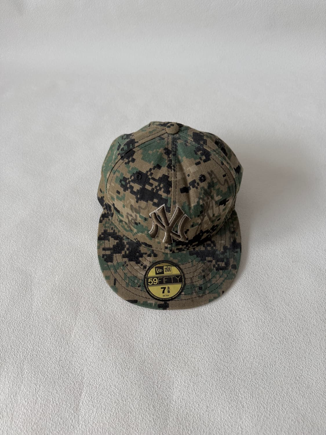 뉴에라(NEW ERA) 양키스 밀리터리 스냅백(싸인본) 상품이미지1