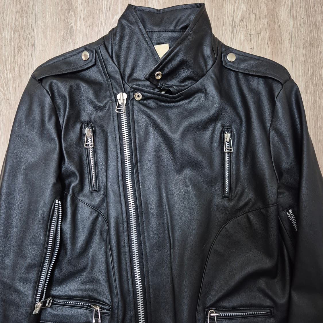 어태치먼트 여성 캐주얼 레더 더블 라이더 자켓 상품이미지2