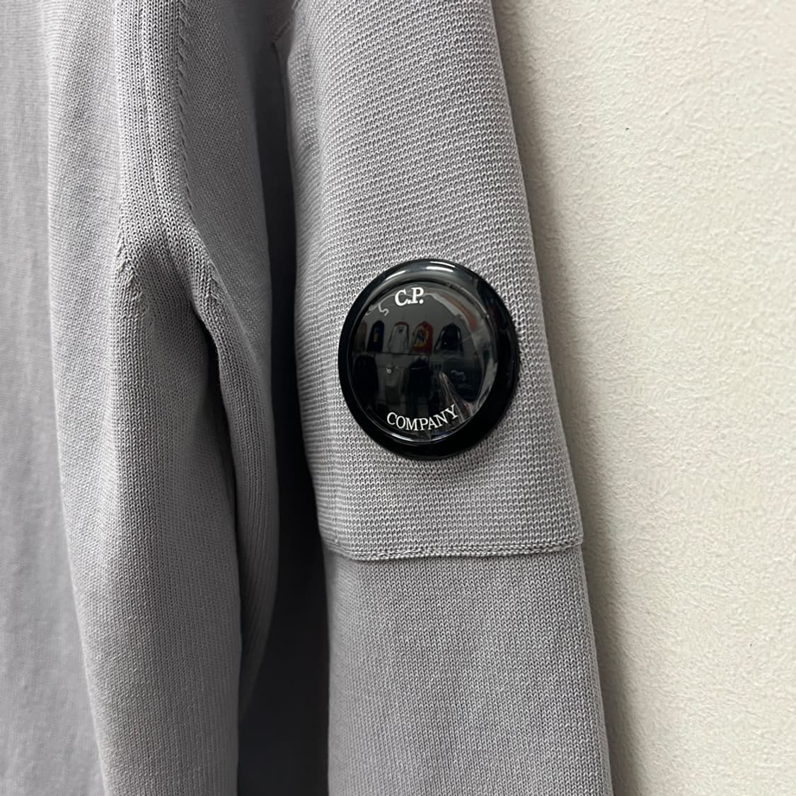 CP컴퍼니 크루넥 렌즈 코튼 니트 50 상품이미지4