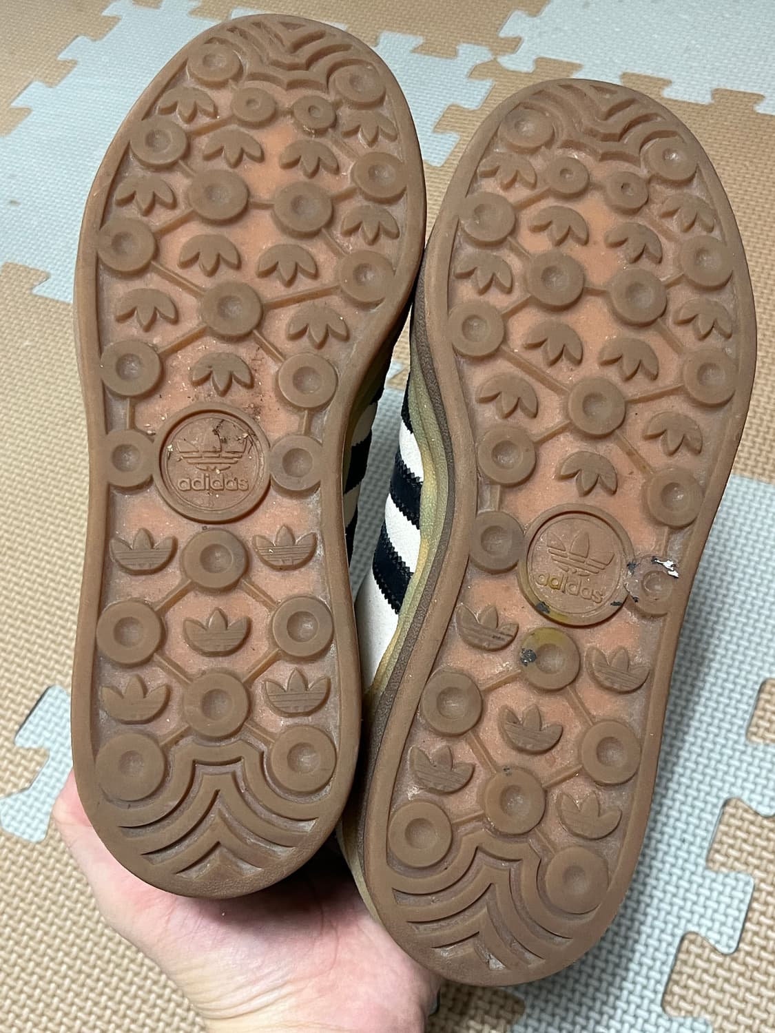 아디다스 가젤 볼드 신발 스니커즈 240 상품이미지6