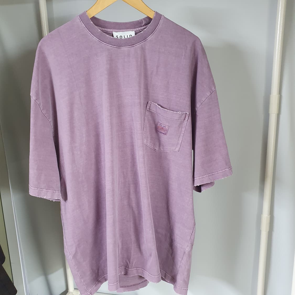 [B Grade] 솔리드옴므 25ss 바이올렛 빅오버 포켓 티셔츠 상품이미지1