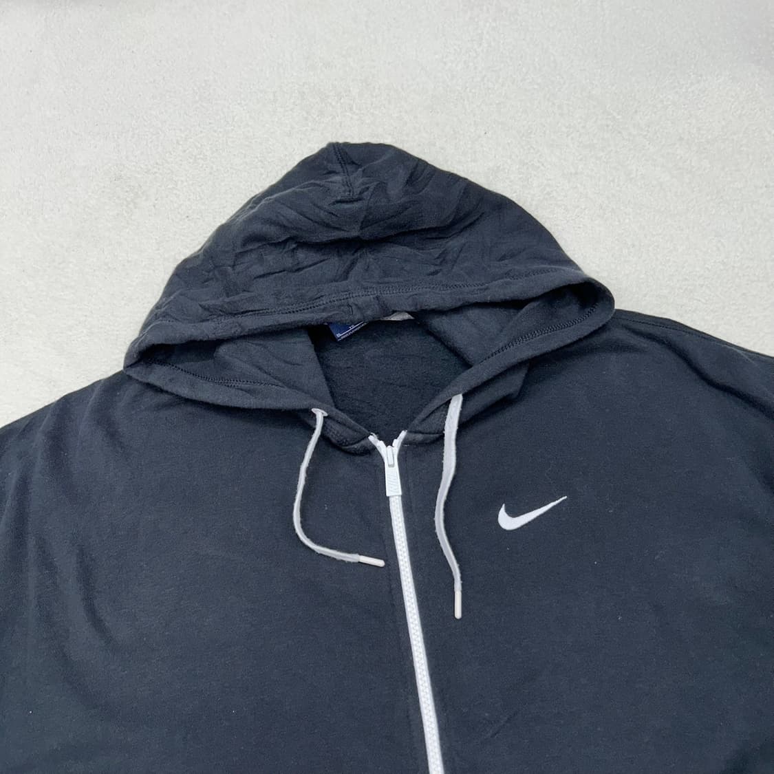 Nike black hood zip-up 상품이미지5