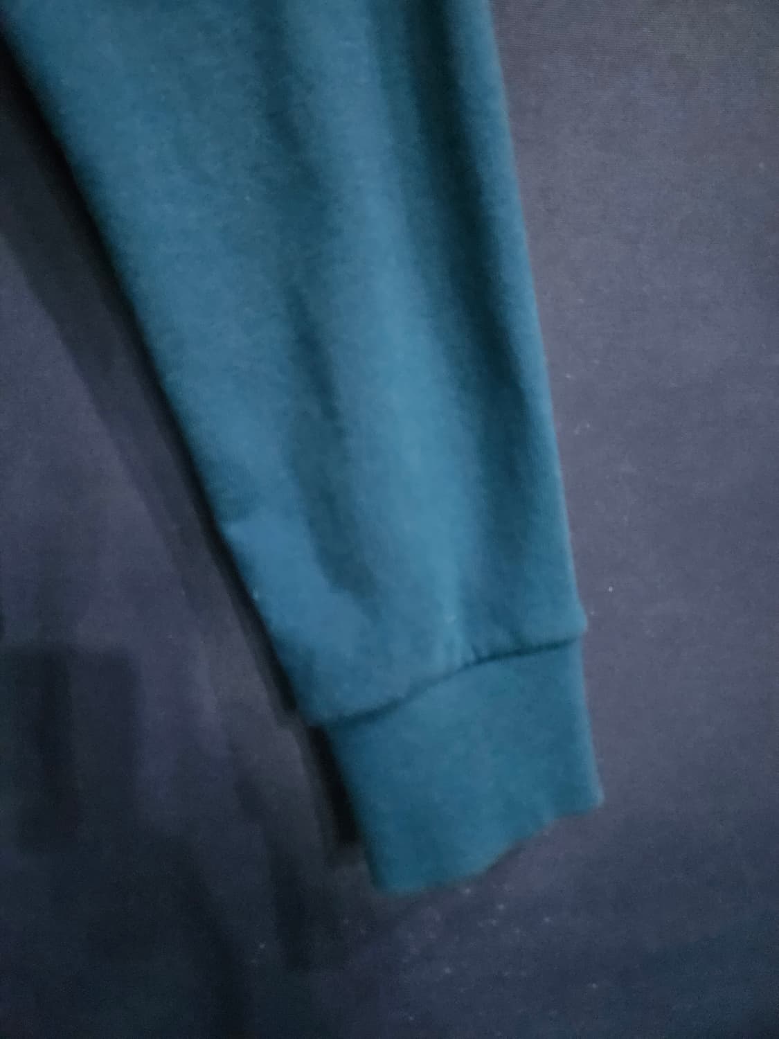 게스 다크블루 남성 오버핏 100 포켓 후드티  상품이미지5