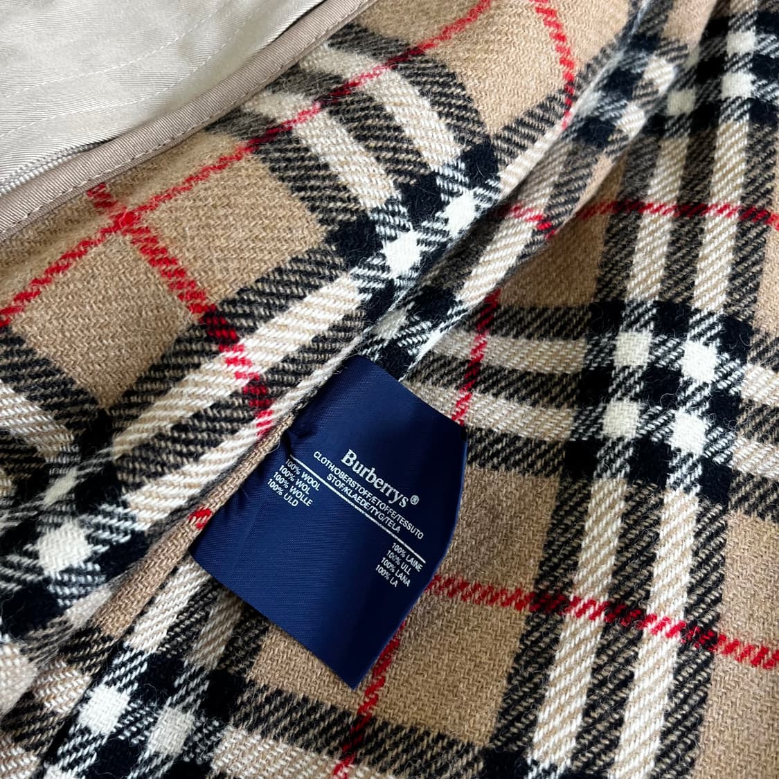 버버리 싱글 벨티드 트렌치코트 48S 상품이미지8