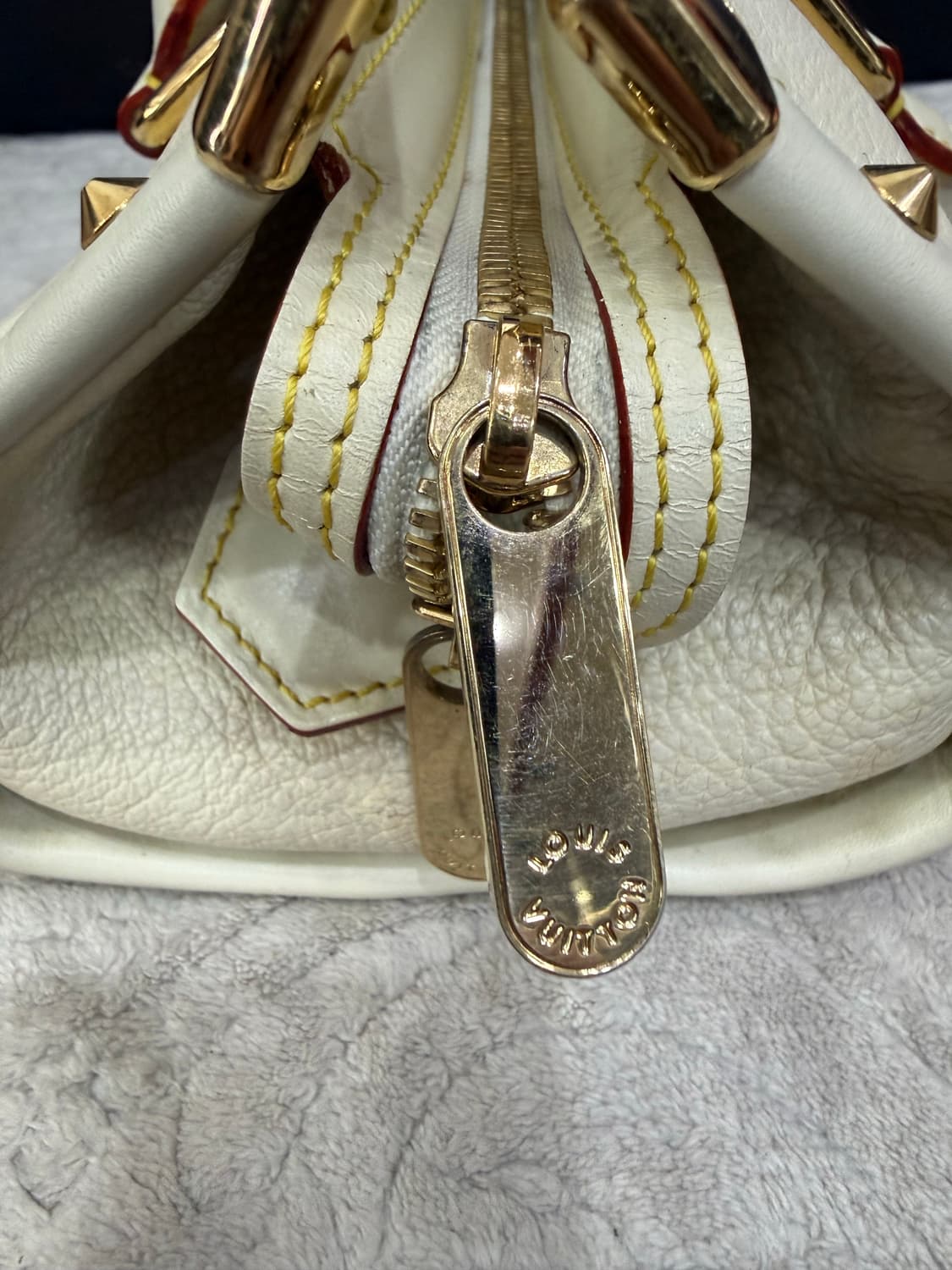 루이비통 화이트 레더 토드백 상품이미지4