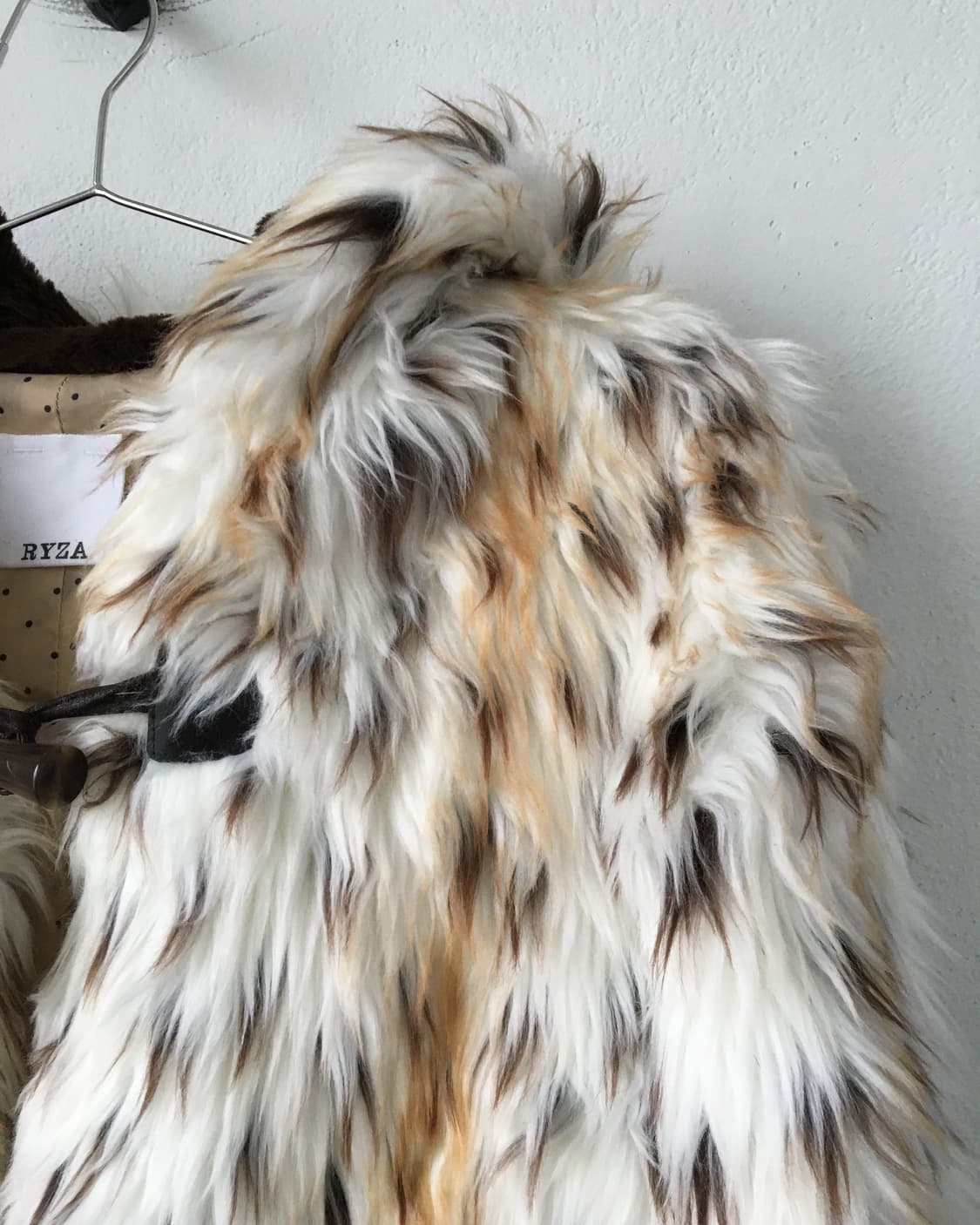 Animal pattern fake fur duffle button co 상품이미지4