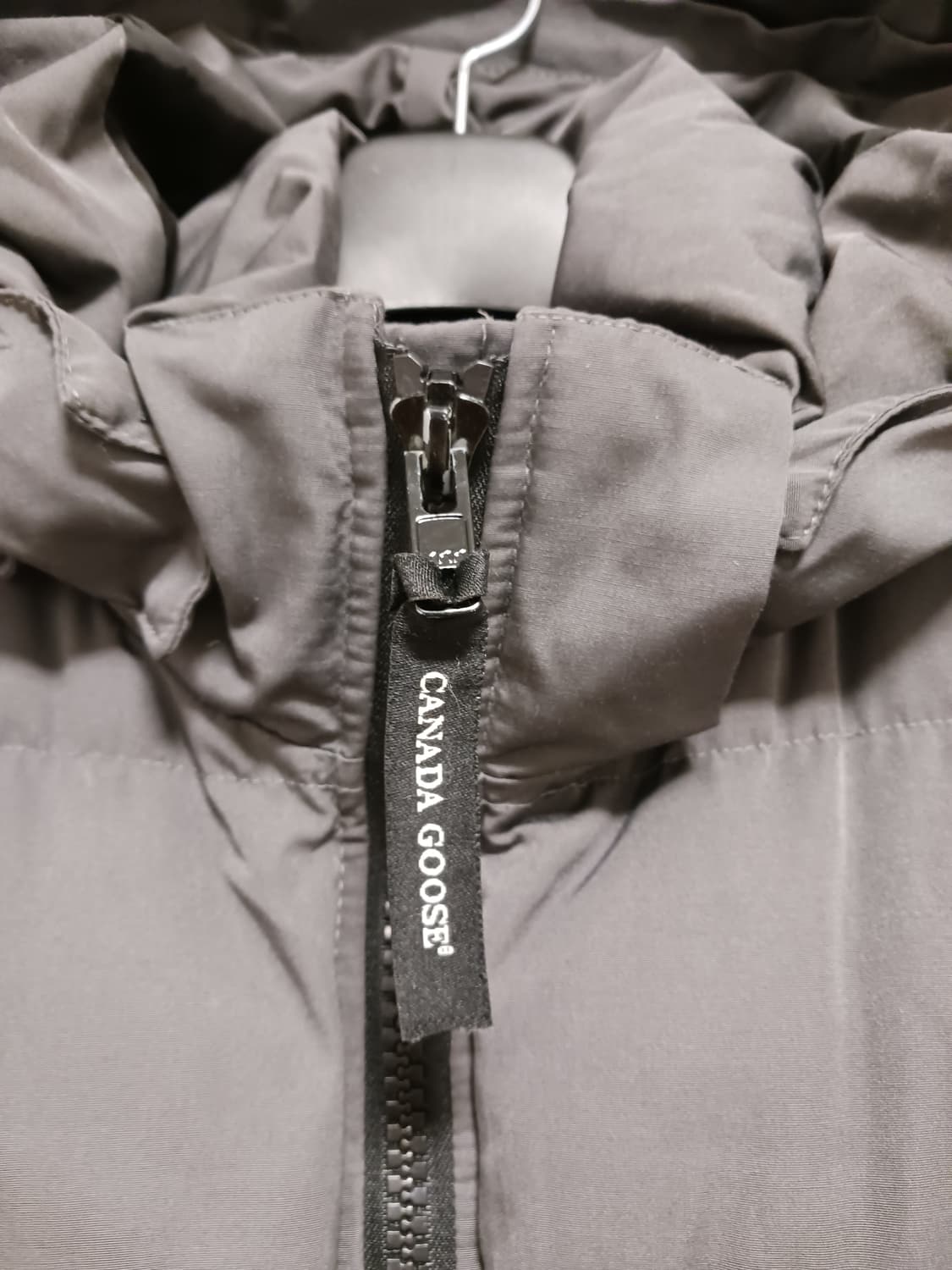 캐나다구스 미스틱 롱패딩 상품이미지2