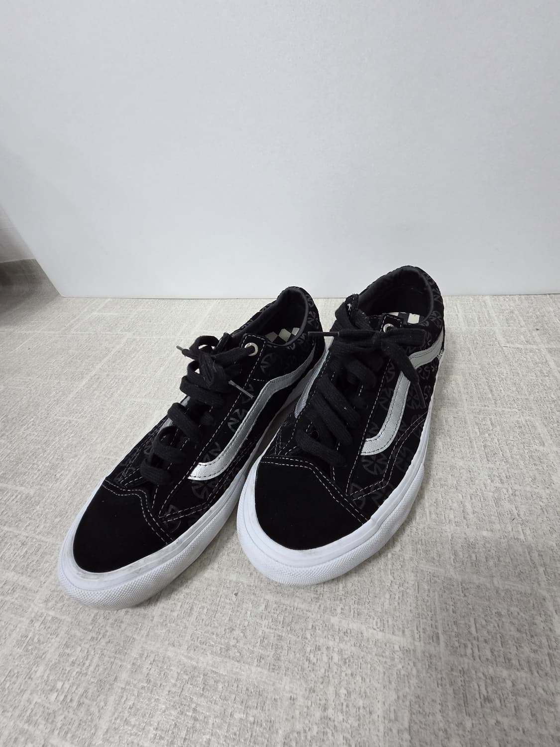 반스 PRO X 인디펜던트 블랙실버 40주년 한정판 265 상품이미지2