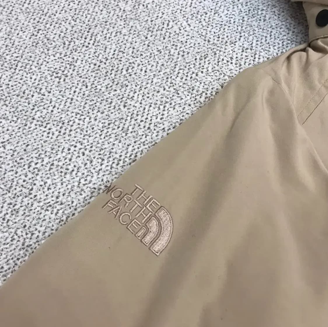 노스페이스 여성 맥머도 패딩 80 (XS) 상품이미지3