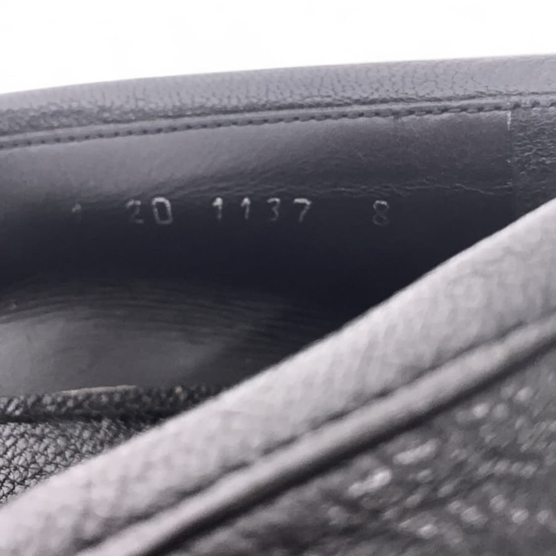 프라다 레더 메탈 버클 로퍼 상품이미지5