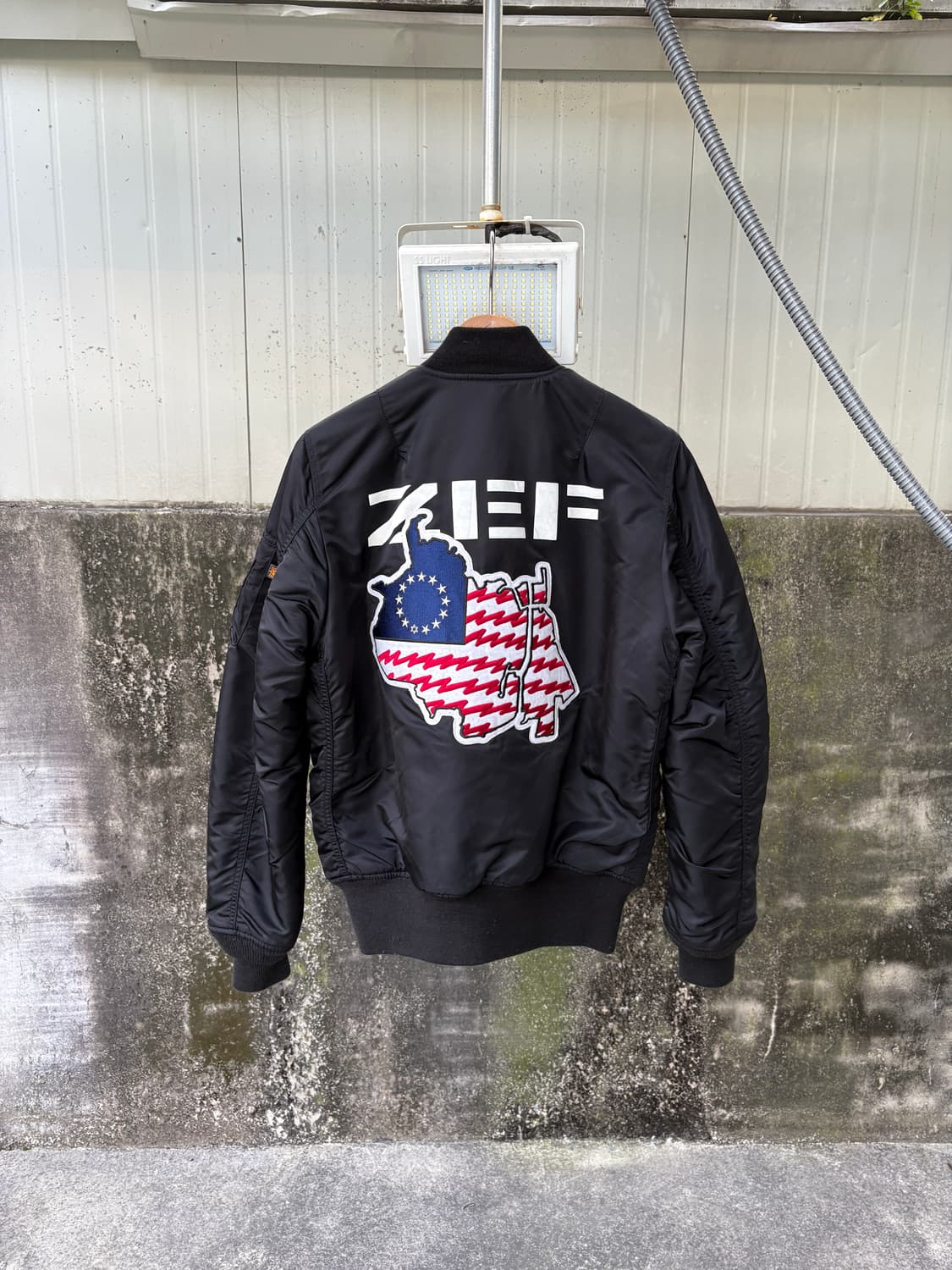 알파 x JESSE (일본 밴드 멤버) ma-1 자켓 상품이미지2