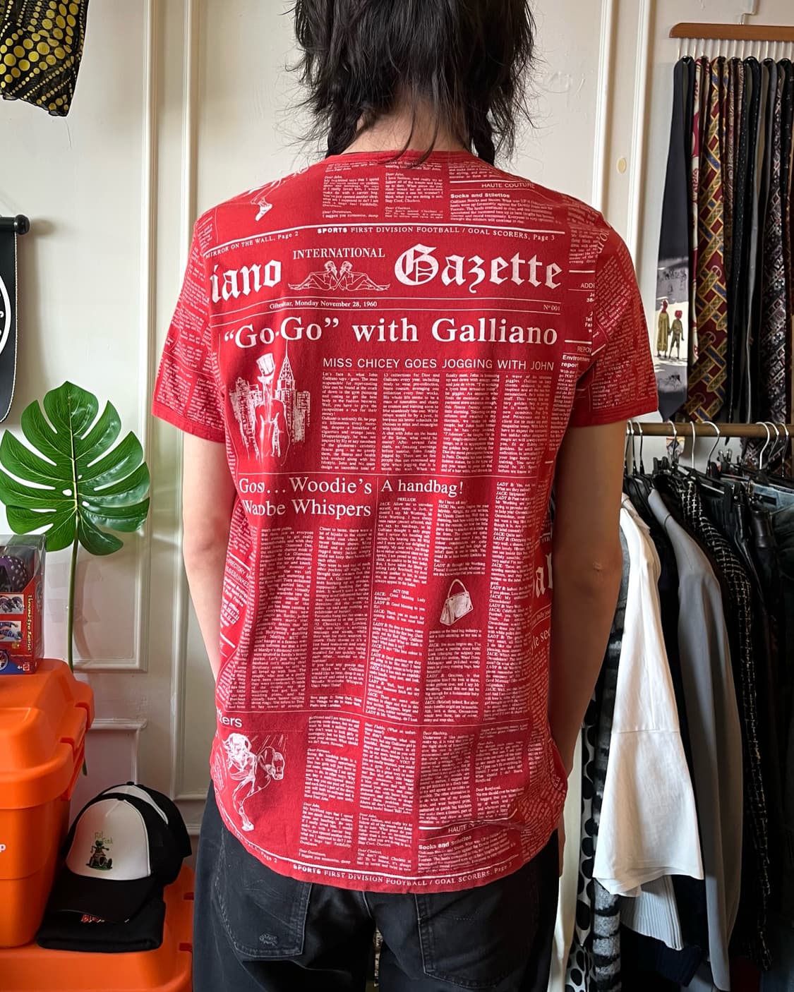 00s John Galliano Newspaper Pattern T 상품이미지3