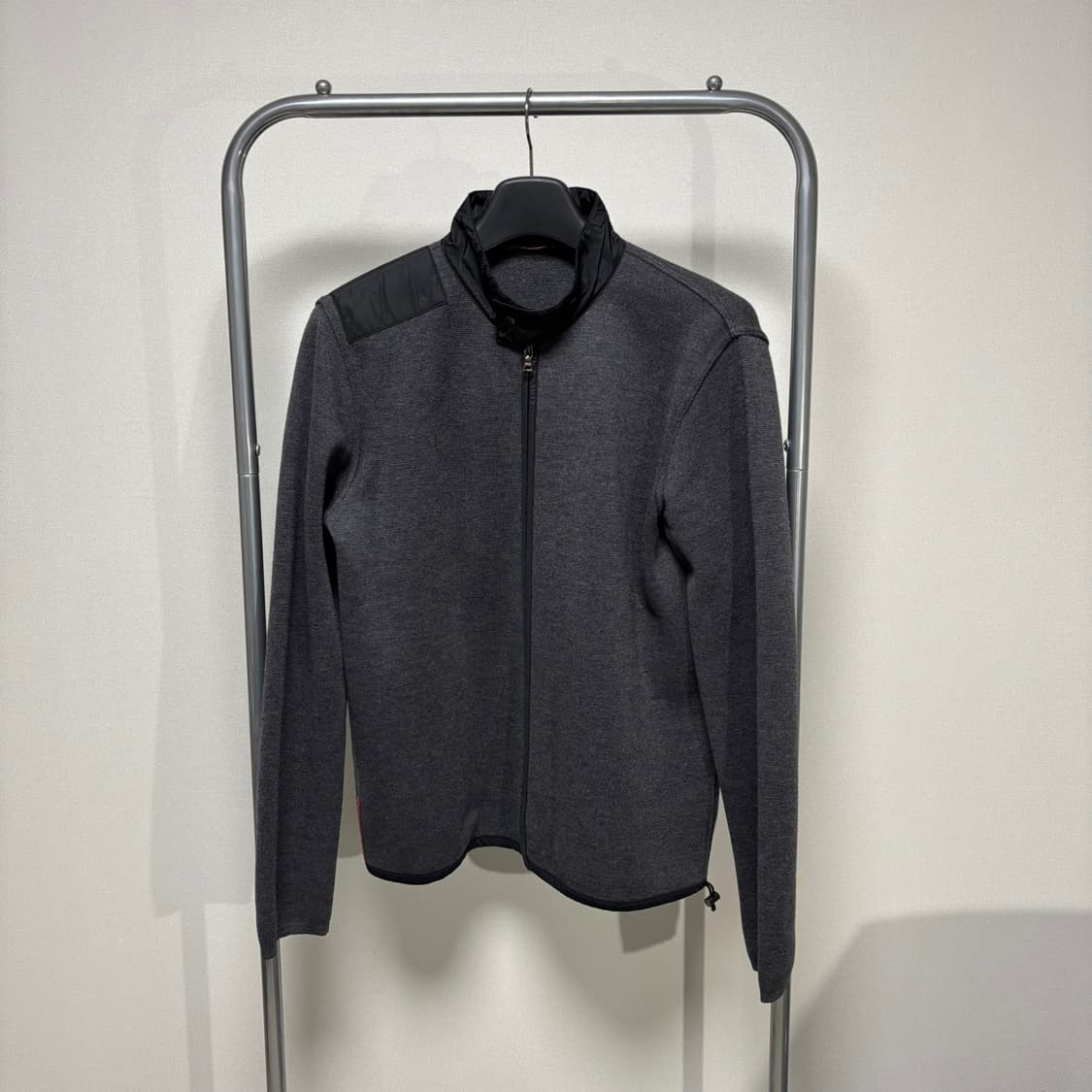 52) 프라다 울 후드 집업 자켓 상품이미지6