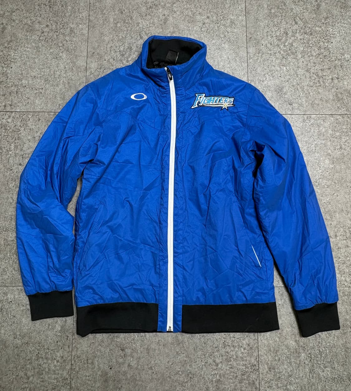 NPB 오클리 홋카이도 니혼햄파이터스 라이트패딩자켓 xl 상품이미지4