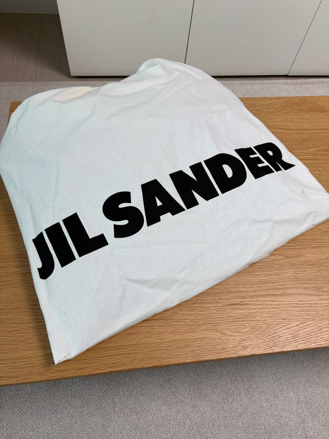 질샌더 가죽 토트백 상품이미지1