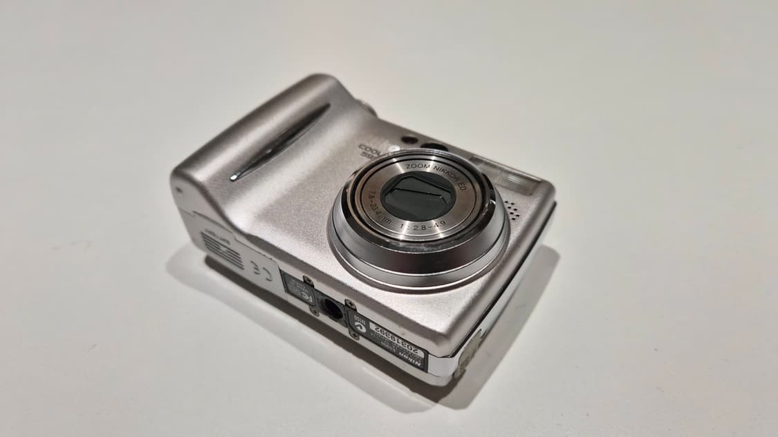 작례O 초소형 최고등급 니콘 쿨픽스 5900 디지털카메라 빈티지 디카 상품이미지7