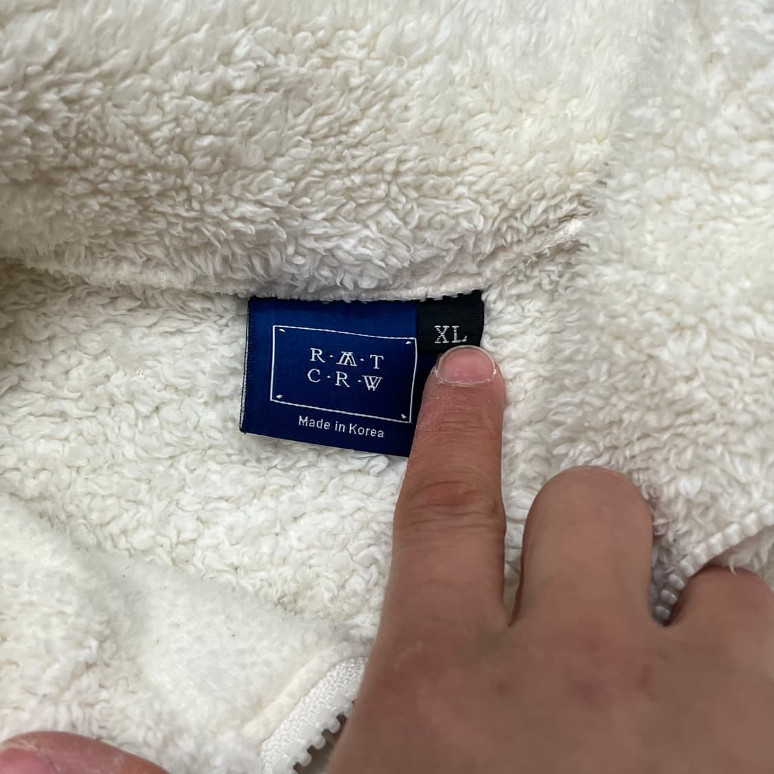 [100-105] 로맨틱크라운 후리스 상품이미지3