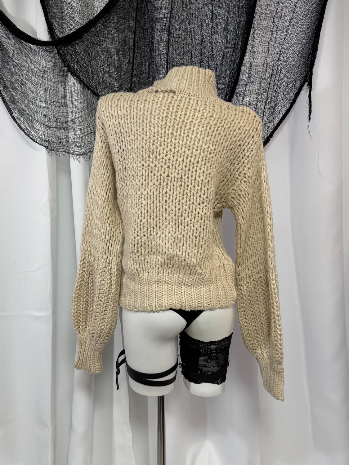 beige knit 상품이미지4